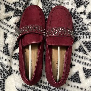 New Comfortview Garland Red Faux Suede Slip On Loafers Size 9 Wide